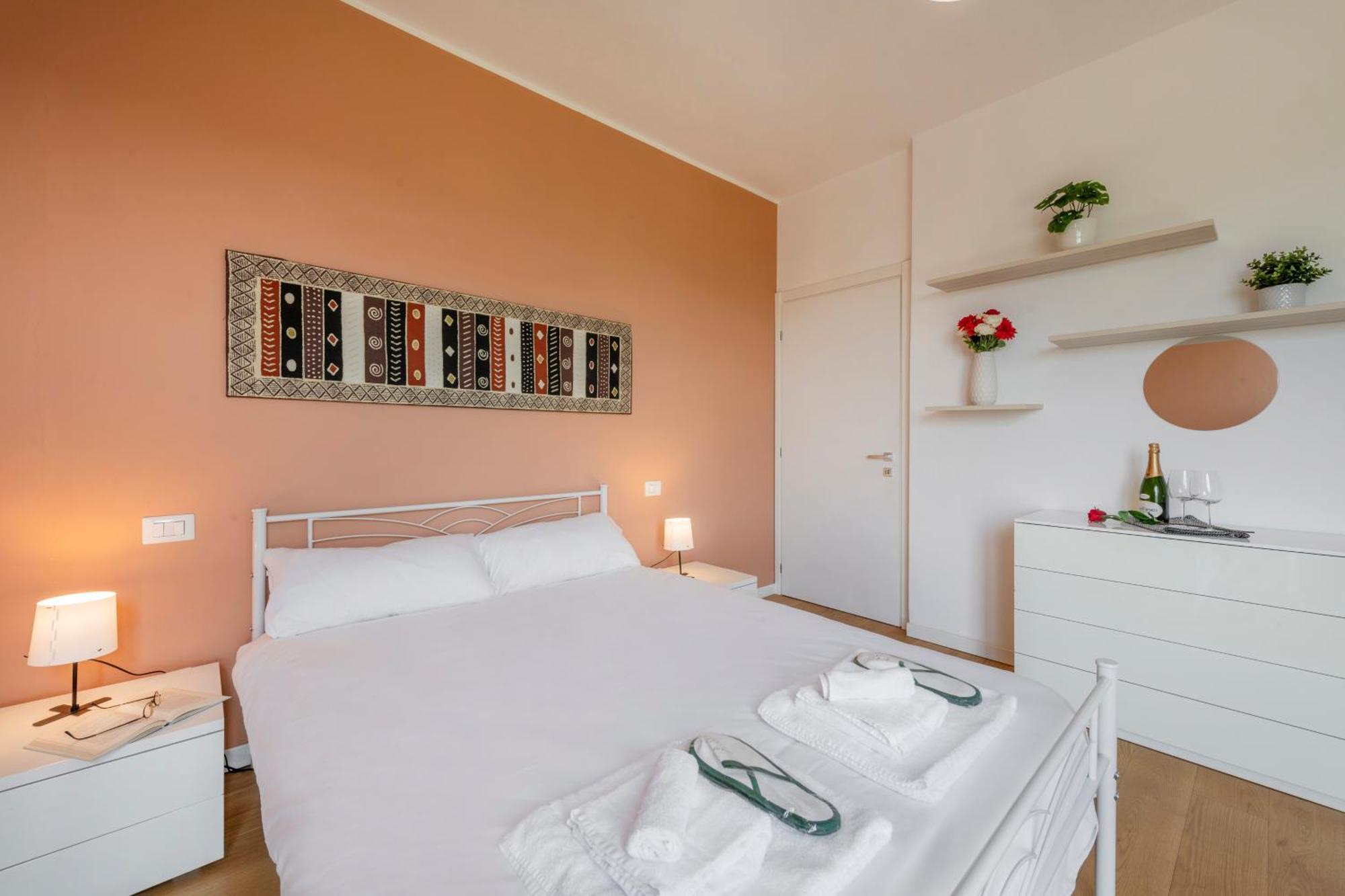 Omodeo, 19 - Ampio E Panoramico Apartamento Milão Exterior foto